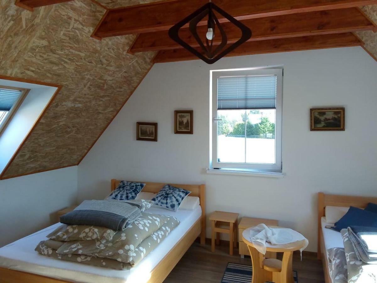 Villa Dom Porost Esterno foto